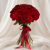 Buchet Rouge Élégance – 51 Roses trandafiri